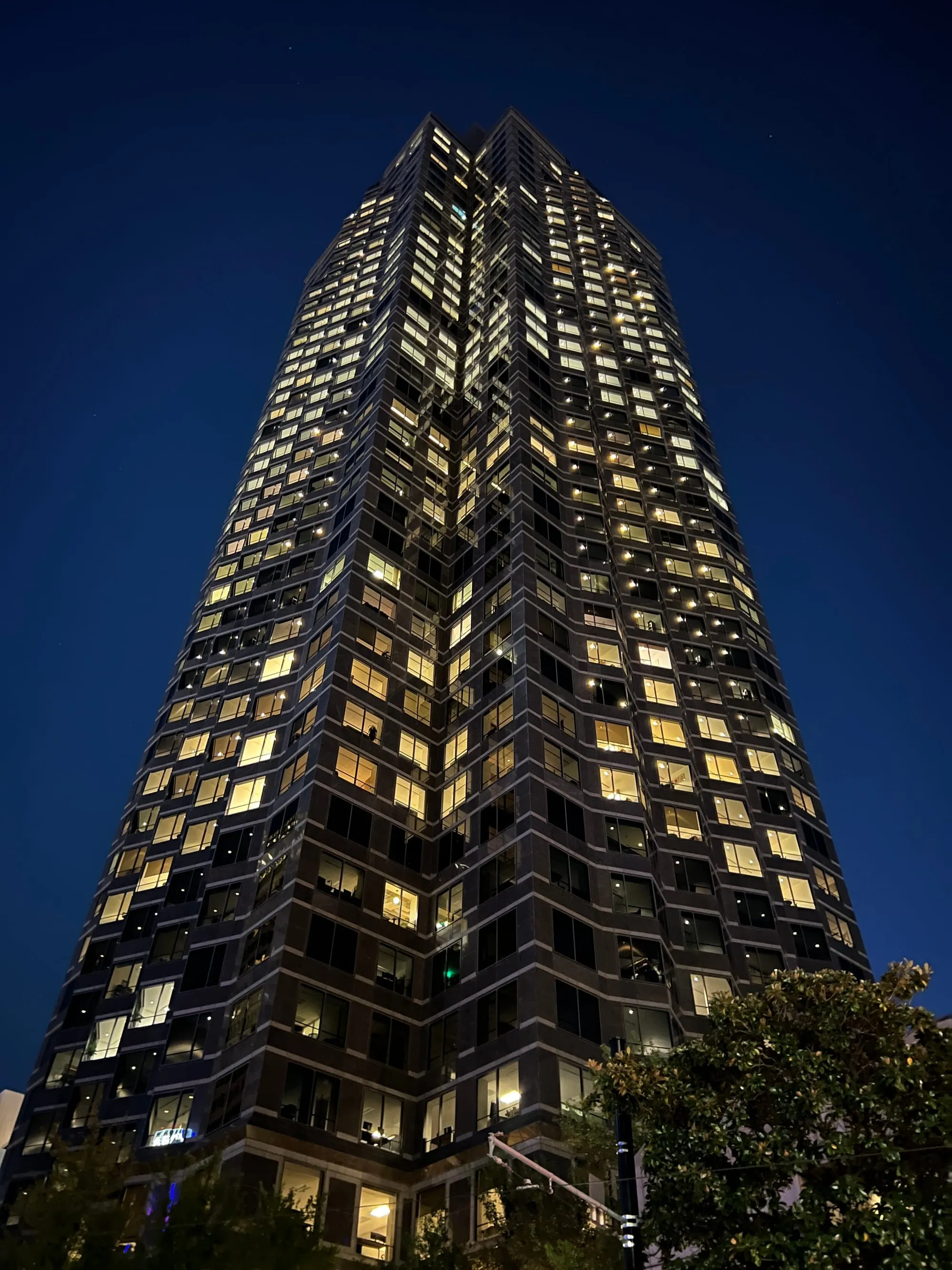 One of Downtown Dallas’s mesmerizing skyscrapers